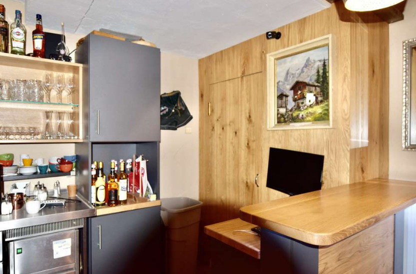 Angebot der Karat Immobilien GmbH, Oberstaufen - TOP eingerichtete Cocktailbar / Bistro mitten im Herzen von Oberstaufen
