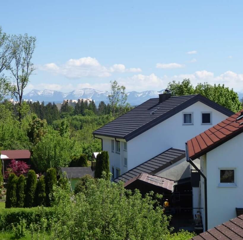 Schöne helle 2 Zimmer Dachgeschosswohnung in Wangen - Herfatz zu verkaufen